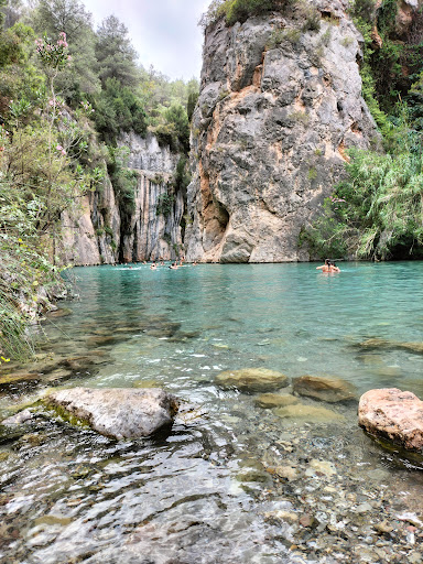Fuente de Los Baños (balneario natural de Montanejos)
