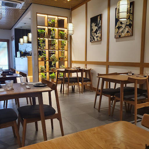 Restaurante Japonés - JUU NI