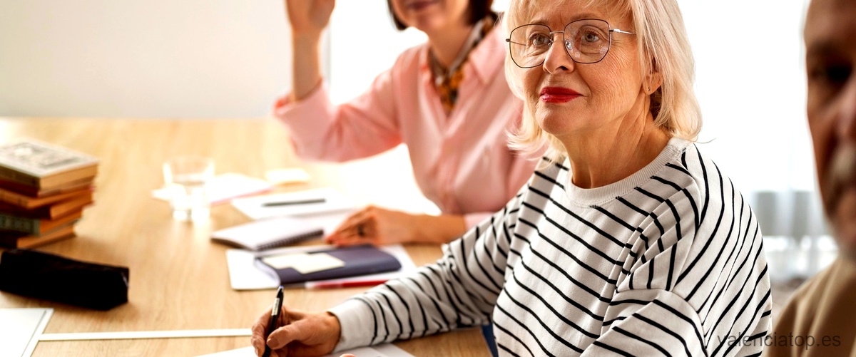 Consejos para aprovechar al máximo los cursos para mayores de 55 años