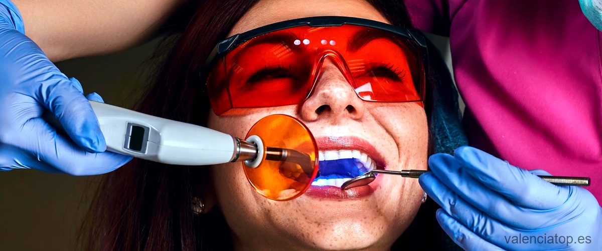¿Cuánto cuesta un tratamiento de blanqueamiento dental en Valencia?